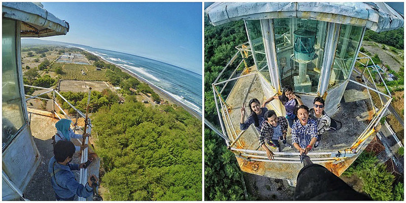 Lighthouse at Pandansari Beach