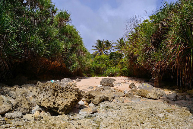 Dadap Ayam Beach