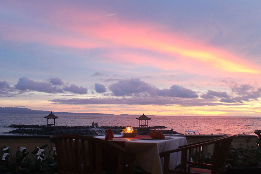 7---View---by-Lezat-Beach-Restaurant