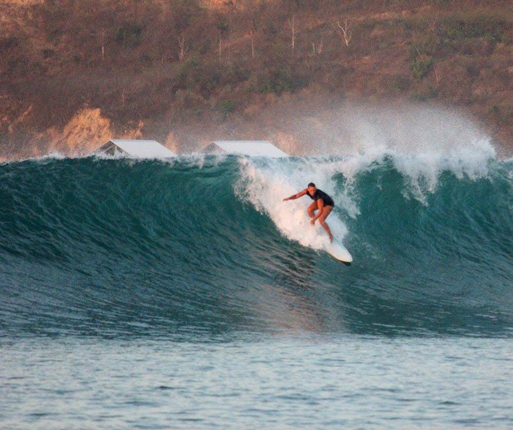2-via-surf-camp-lombok
