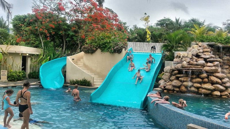 7-slides-via-the_shoe_muse_