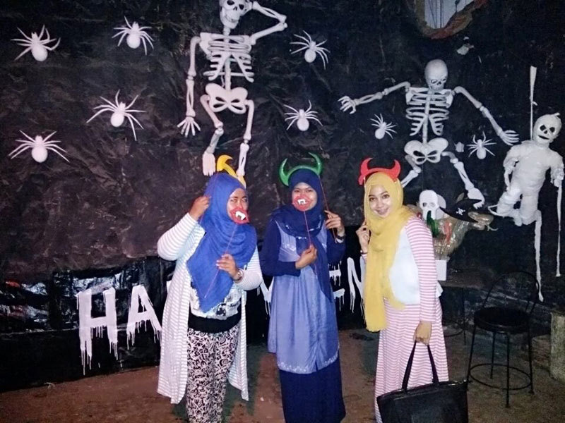 10-spooky-by-yen-sri-wahyuni-3