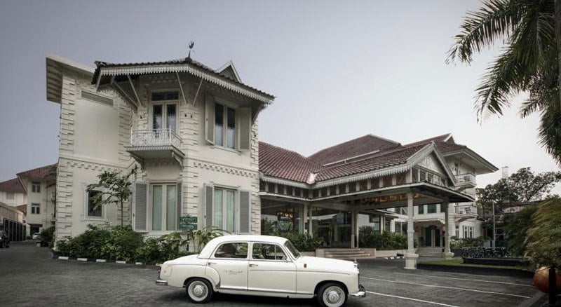 12-exterior