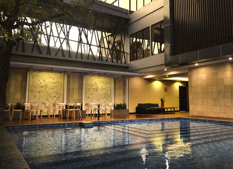 11.-Tune-Hotels-by-expedia.com