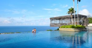 Our Alila Villas Uluwatu (Bali) review: 8 Romantic couple experiences to fall in love with magical clifftop and ocean views!