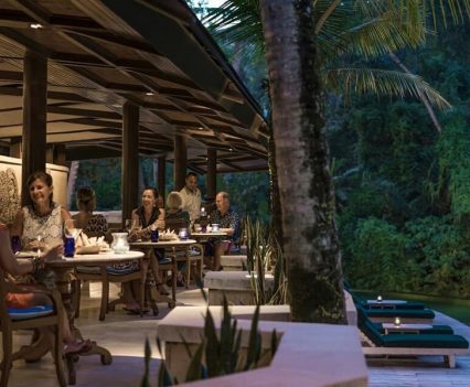 Photo Via Fsbali
