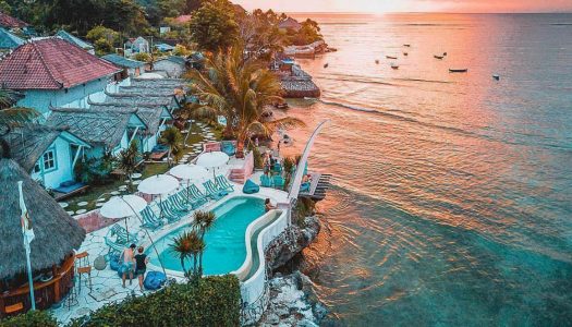11 Bali party hotels for every budget, near lively bars, fun beach clubs, with foam parties and more!