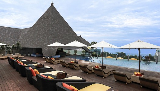 15 hotel asik di pinggir pantai di Bali di bawah 1.5 juta