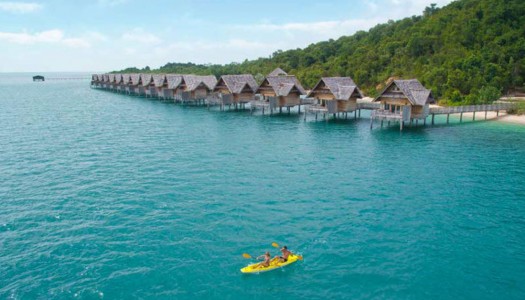 9 hotel terapung (water villa) di Indonesia agar liburanmu kayak di surga