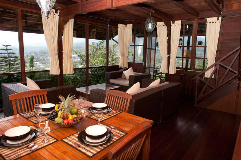Lake-Beratan-Villa-living-room-by-housing.justlanded.com_