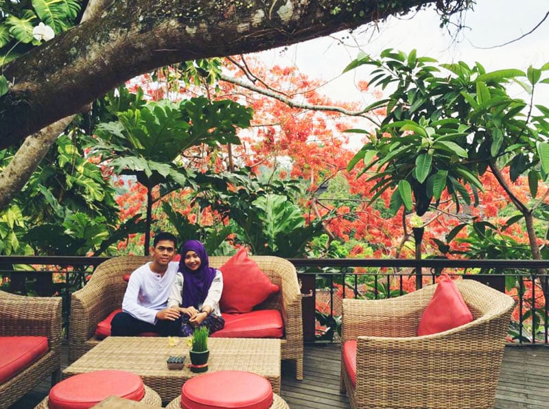 12-outdoor-couple-via-setyanandari