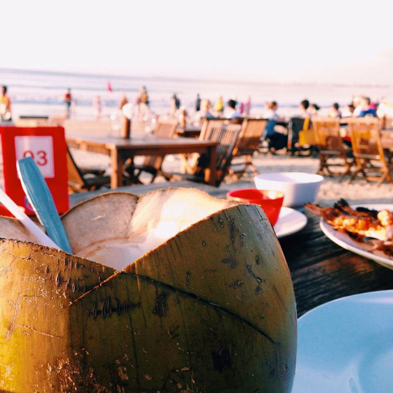 9-3-coconut-via-dianaawb