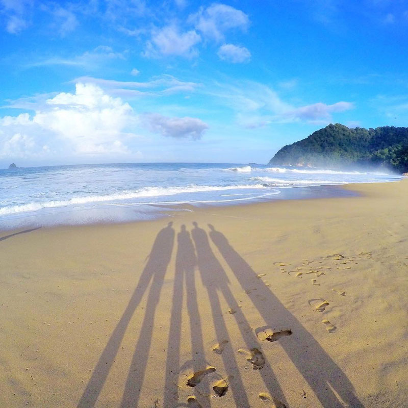 2-a-1-Pantai-Sukamade-by-littlejaajaa