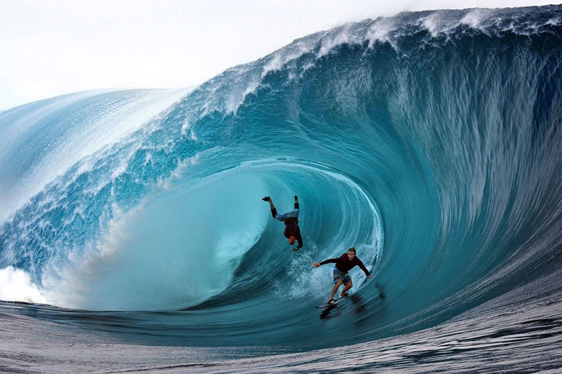 2-b-1-Pantai-Plengkung----Surfing-by-agentwisatabromo