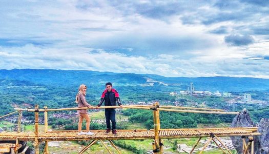 27 Tempat wisata di Sukabumi yang keren, seru, dan Instagramable
