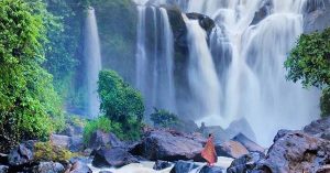 21 Tempat wisata alam di Lampung yang memukau dan tiada duanya