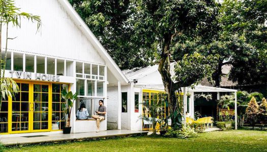 15 tempat makan romantis di Jakarta dengan suasana taman cuma 200 ribuan berdua