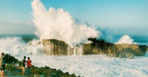 4 Jam dari Jogja: 15 Pantai eksotis dan tersembunyi di Pacitan yang jarang orang tahu