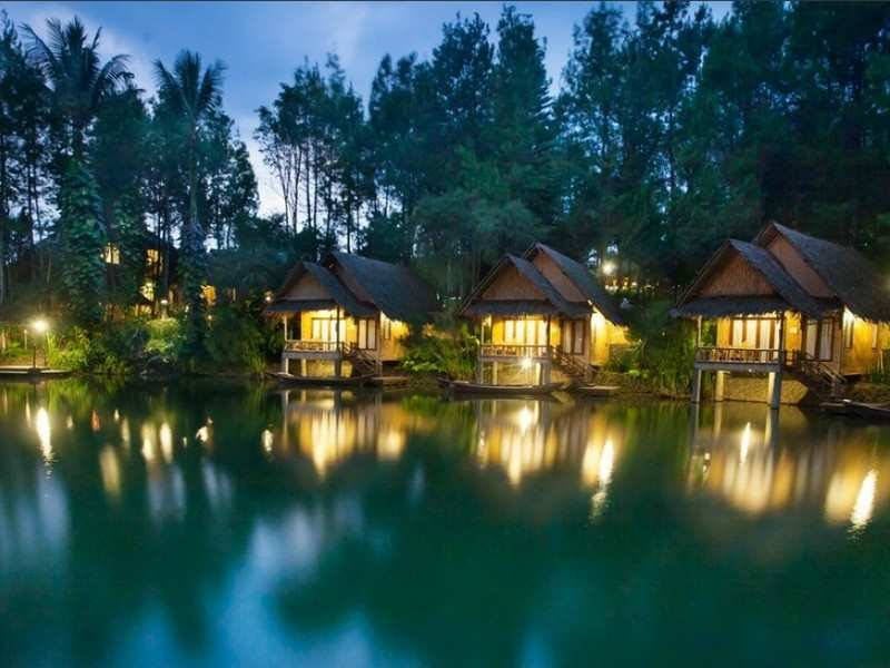 Kampung Sampireun - Tripcanvas