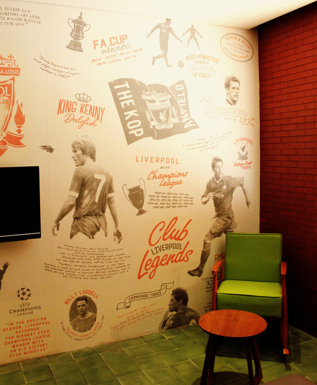 Stevie G Hotel - Tripcanvas