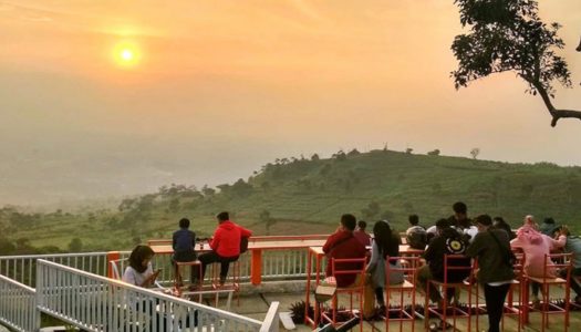32 Tempat makan di Bogor dengan pemandangan terbaik!