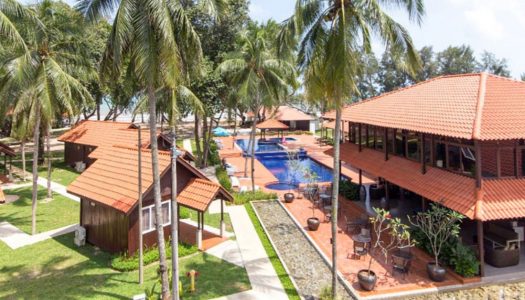 Adena Beach Resort: There’s a beachfront resort in Kuantan similar to the ones in Bali (with beach bar and more)