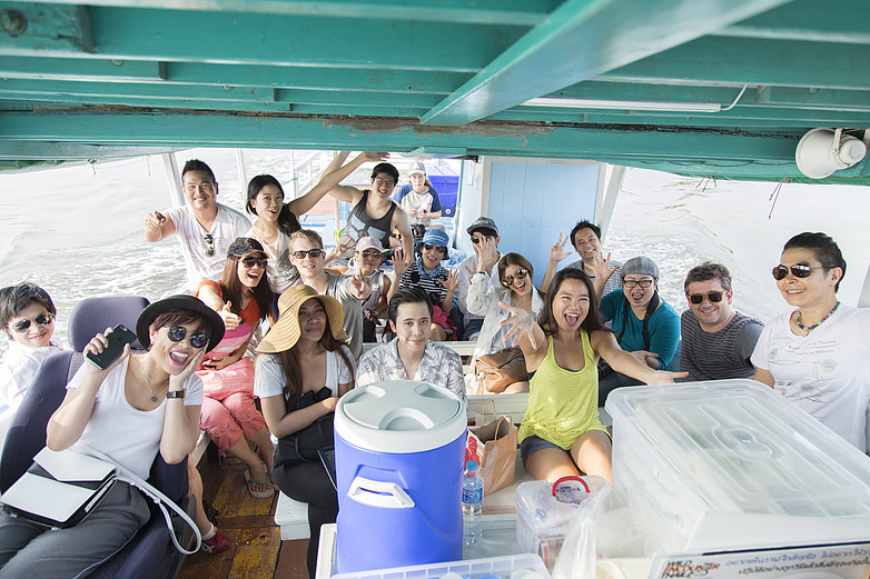 01. Bang Tabun Whale Watching by Hiversters-by-Jirayu Ekkul