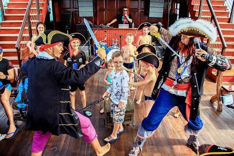 12-The-Admirallica-Pirate-Dinner-Cruise