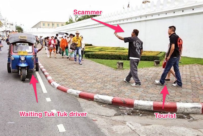 1-3-bangkok_scams_2_via_Richard_Barrow_in_Thailand