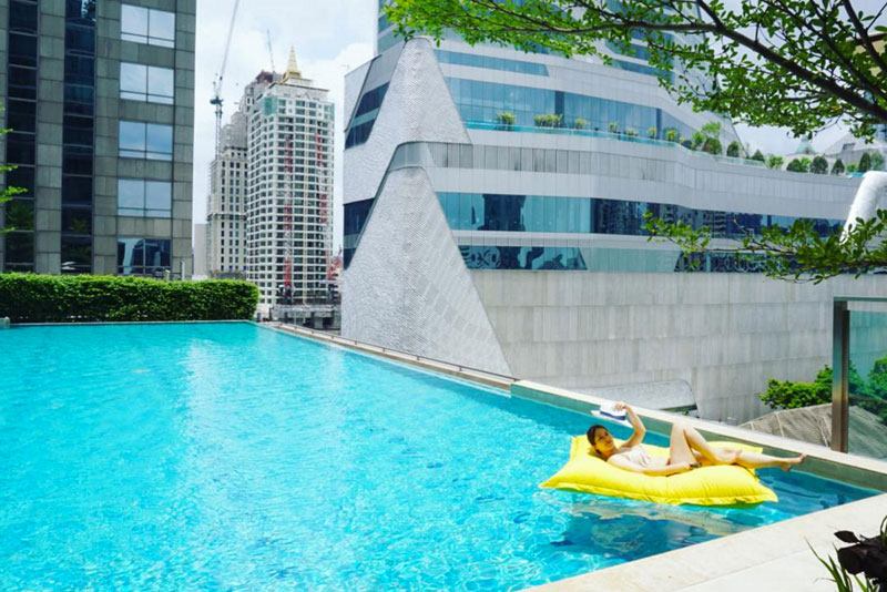 5-3-pool-via-iamjiyoungchoi