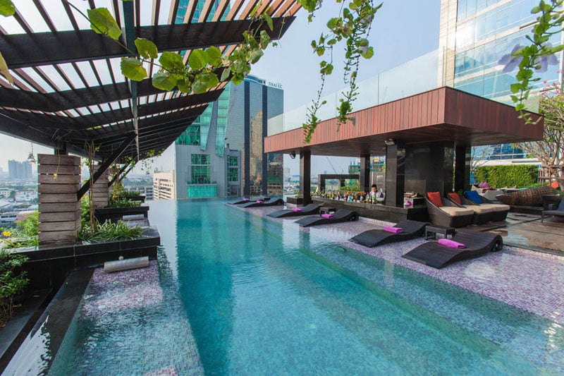 7-1-pool-bar