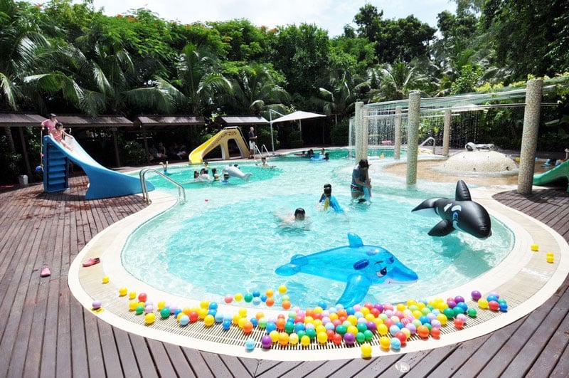 4-2-pool-slide