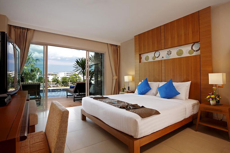 7-1-deluxe-pool-access-by-andakirapatong.andakiragroup