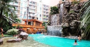 9 family resorts with irresistibly fun waterslides in Pattaya