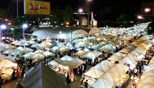 曼谷不只有Rot Fai夜市: 8个必去周日新夜市, 好吃好买这里统统都有！